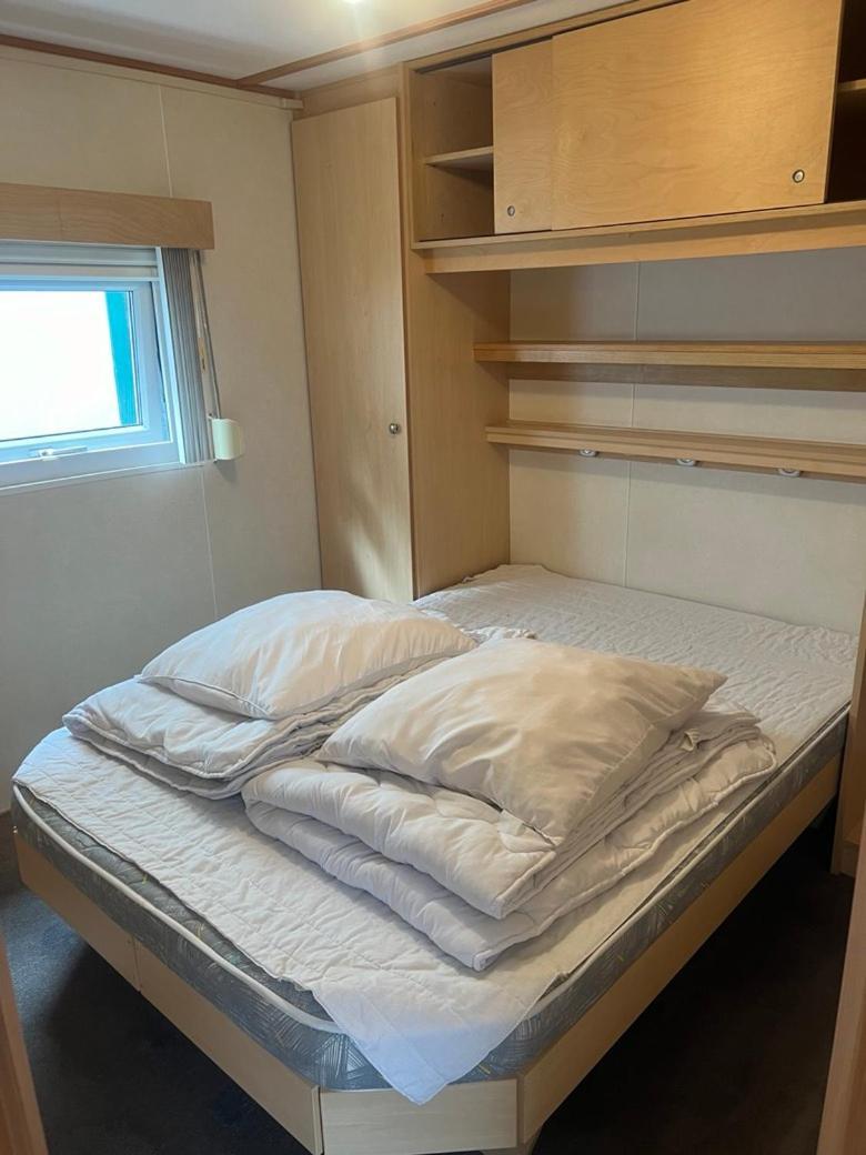 Net Achter De Dijk 125 Hotell Bruinisse Exteriör bild